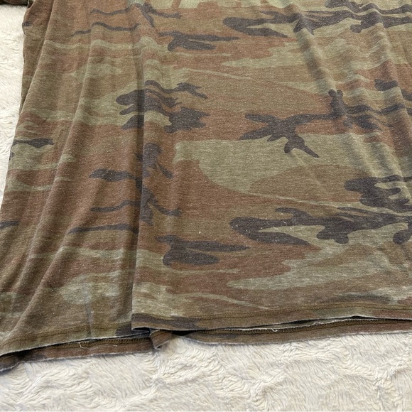 Star Wars - Camo Logo Short Sleeved Cotton Blend T-Shirt - 2X - Worn - Picture 6 of 9